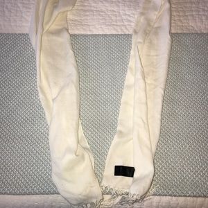 100% Cashmere ivory scarf